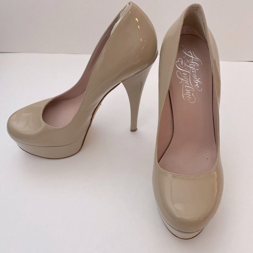 Alejandro Ingelmo Platform Pump